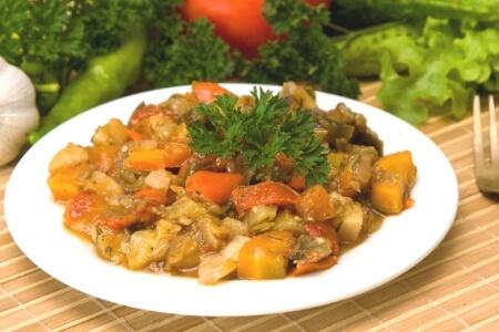 Овощное рагу с мясом в мультиварке - рецепт и фото