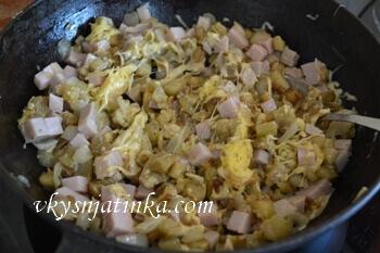 Сыр с баклажанами на сковроде