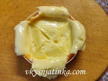 Расплавленный сыр с «ушками»