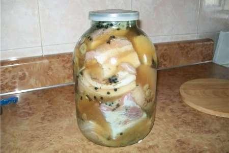 Засолка сала с чесноком в банке - рецепт и фото
