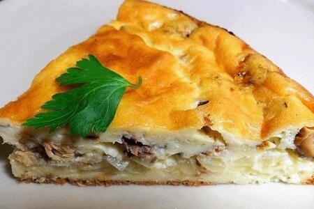 Заливной пирог с рыбными консервами и картошкой - рецепт и фото