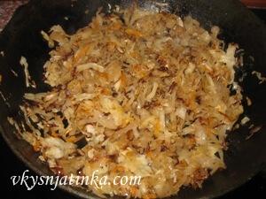 Квашеная капуста тушеная на сковороде