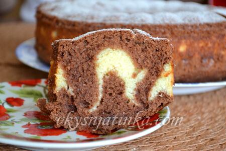 Шоколадный пирог с творогом - рецепт и фото