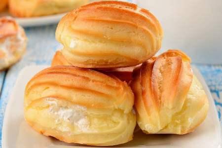 Вкусные пирожные с заварным кремом - рецепт и фото