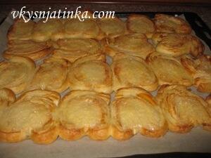 Печенье слоеные ушки в духовке