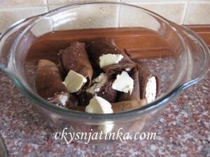 Блины с какао в кастрюле