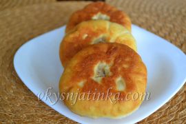Беляши с мясом жареные на сковороде - фото