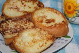Гренки с яйцом и молоком - фото