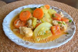 Кабачки тушеные в мультиварке