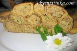 Курица фаршированная блинами в духовке целиком