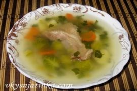 Куриный суп с брюссельской капустой