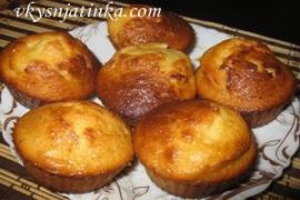 Маффины со сгущенкой внутри - фото
