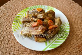 Мясо тушеное в духовке