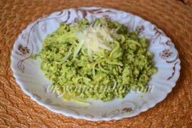 Паста с курицей и шпинатом