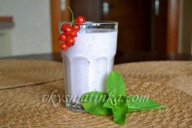 Смузи из красной смородины