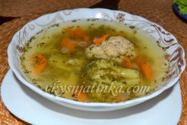 Суп из цветной капусты и брокколи - фото