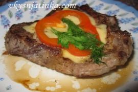 Жареное мясо крупным куском