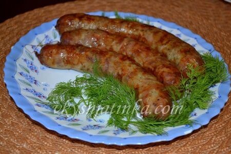 Домашние колбаски из свинины в кишке - фото