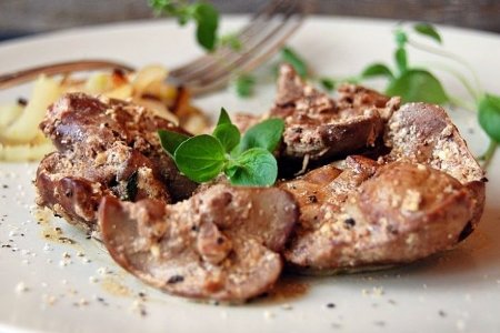 Как пожарить куриную печень - фото