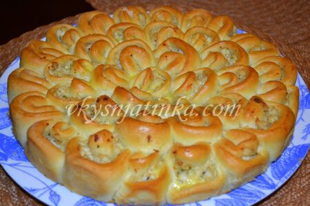 Мясной пирог «Хризантема» - фото
