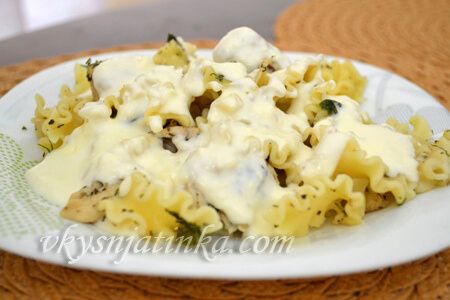 Паста с курицей - фото