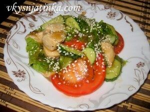 Салат из куриного филе - фото
