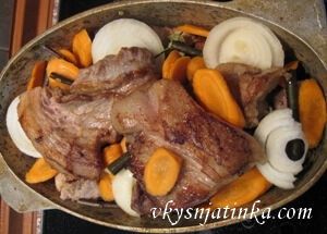 Вкусные свиные ребра запеченные в духовке - фото